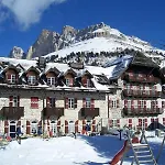 Golf & Carezza - Panoramici Direttamente Sulle Piste Da Sci アパート *